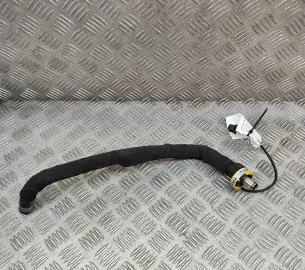 Iveco Daily 6th gen Engine coolant pipe/hose 5802206682