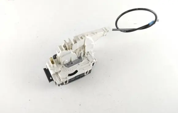 Volkswagen Crafter Front door lock A9067201735 ZGS006
