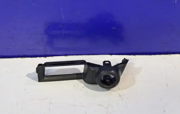 Volvo V70 Front parking sensor holder (PDC) 31347023