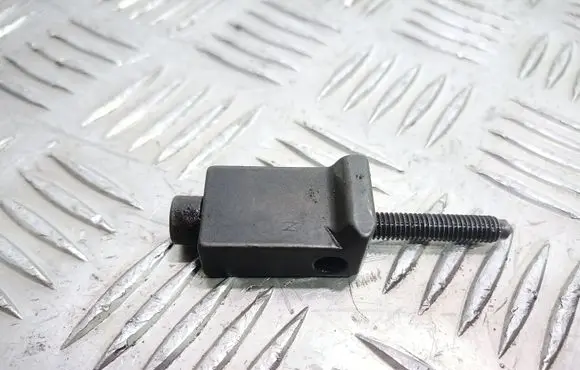 Seat Ibiza III (6L) Fuel Injector clamp holder