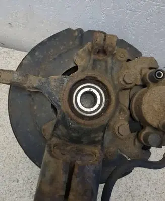 Front shock absorber with coil spring