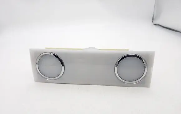 Volkswagen Touareg I Front seat light 7L6947105A
