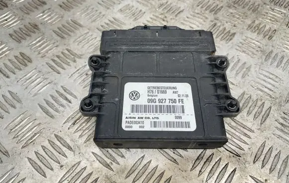 Volkswagen Tiguan Gearbox control unit/module 09G927750