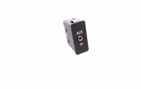 BMW 7 E65 E66 AUX in-socket connector 6930561 61316930561
