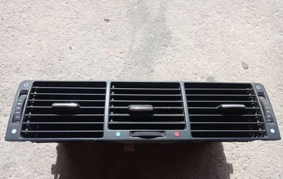 Audi A8 S8 D2 4D Dash center air vent grill 4D0820951J