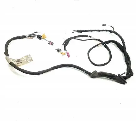 Volkswagen Polo V 6R Aerial antenna amplifier
