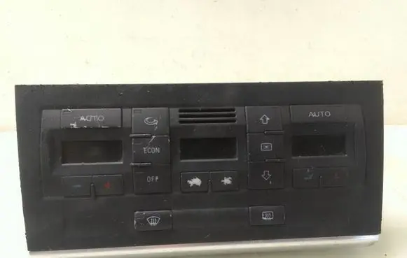 Audi A4 S4 B6 8E 8H Climate control unit 8E0820043H