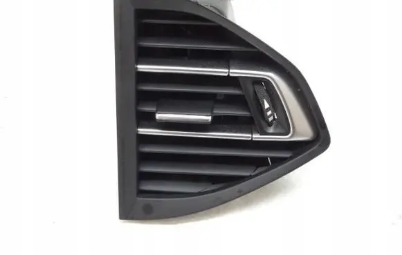 Peugeot 308 Dashboard side air vent grill/cover trim 1304148XZD