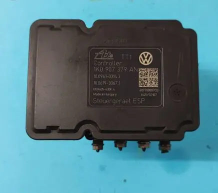 Volkswagen Golf V ABS Pump 1K0907379AN 1K0614517BJ