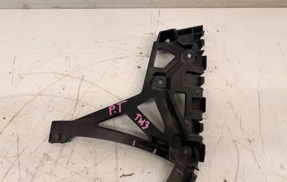 Renault Twingo III Rear bumper mounting bracket TW3SLIZPT1 850442507R