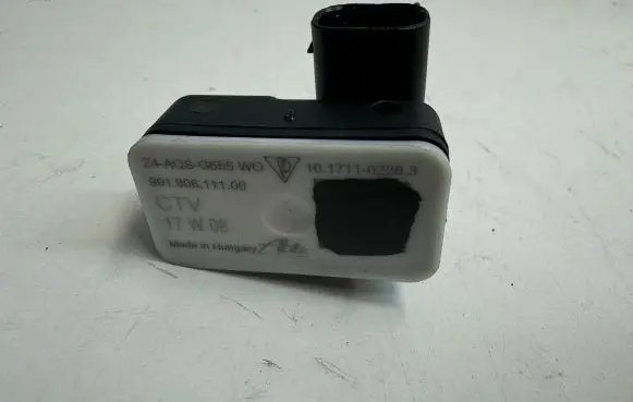 Porsche 911 991 Airbag deployment crash/impact sensor 99160611100