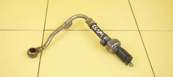 BMW 3 E90 E91 Exhaust pressure sensor 7804185 N47D20C