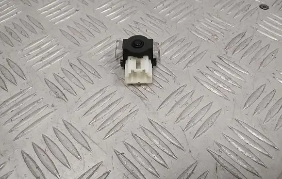 Ford Mach-E I Sensor L1MH19E907AC