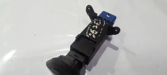 Windscreen/window heater switch