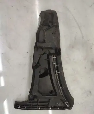 Front bumper mounting bracket