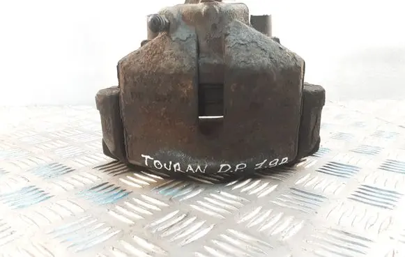 Volkswagen Touran I Front brake caliper