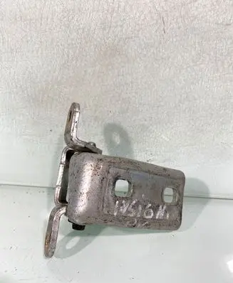 Opel Insignia A Front door lower hinge 