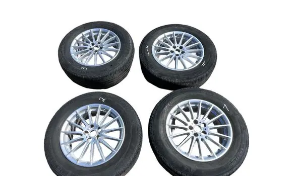 Jaguar I-Pace R18 alloy rim HK831007AA