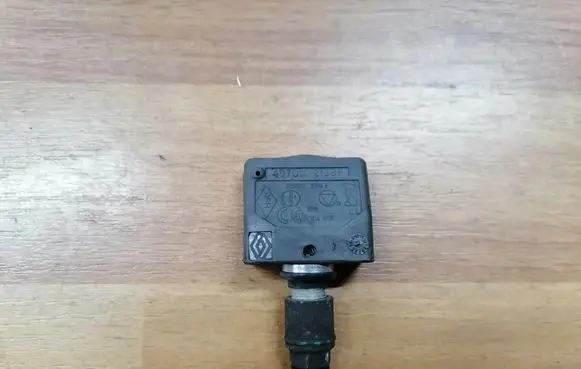 Tire pressure sensor