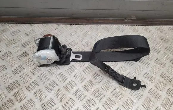 Jeep Grand Cherokee Rear seatbelt P5ME40DX9AA
