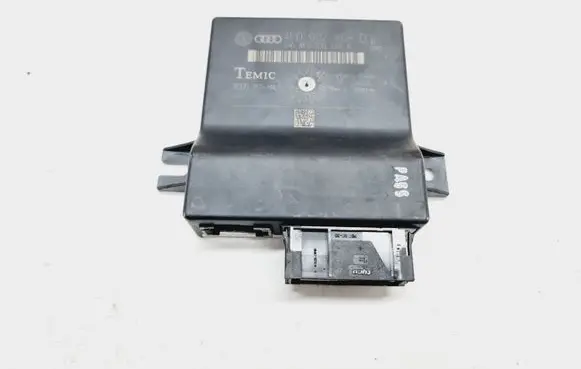 Audi A6 S6 C6 4F Gateway control module 4F0907468D