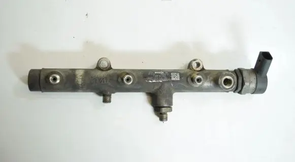 Audi A6 S6 C6 4F Fuel main line pipe 059130090J