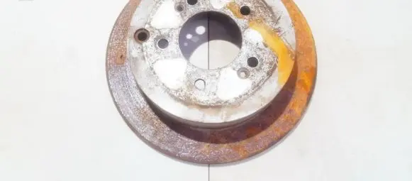 Hyundai Trajet Rear brake disc neventiliuojamas