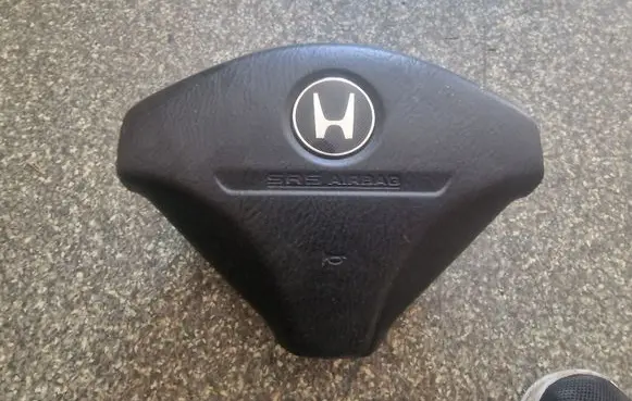 Honda HR-V Steering wheel airbag