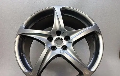 Ferrari FF R20 alloy rim