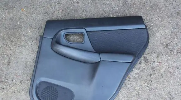 Subaru Impreza II Rear door card panel trim