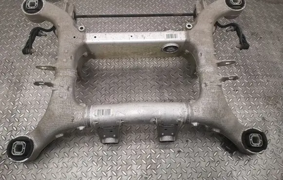 BMW 5 F10 F11 Rear subframe 6798545