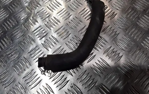Toyota RAV 4 (XA20) Breather hose/pipe 