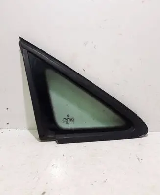 Volkswagen Caddy Front triangle window/glass 43R001057 E000184