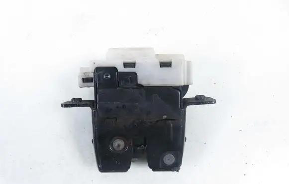 Renault Modus Tailgate/trunk/boot lock/catch/latch 8200948107