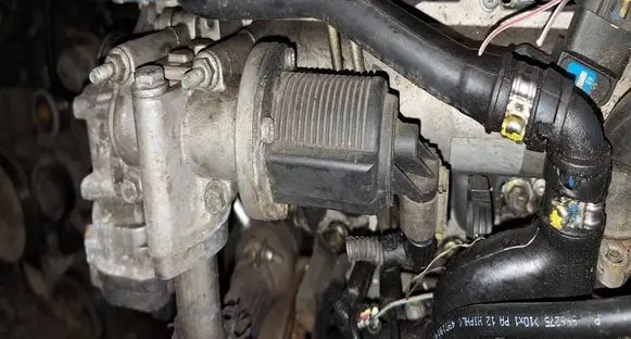 Opel Signum EGR valve 
