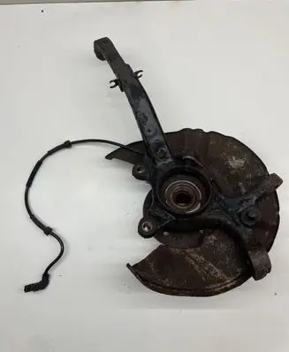 Mercedes-Benz E W210 Front wheel hub spindle knuckle