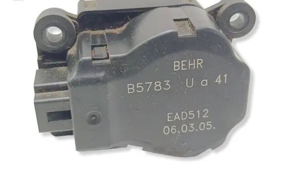 Peugeot 307 Air flap motor/actuator B5783
