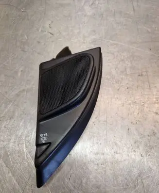 Volvo S60 Front door high frequency speaker 08676893 07010801 13W16