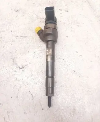 BMW 5 F10 F11 Fuel injector 0445110 7810702