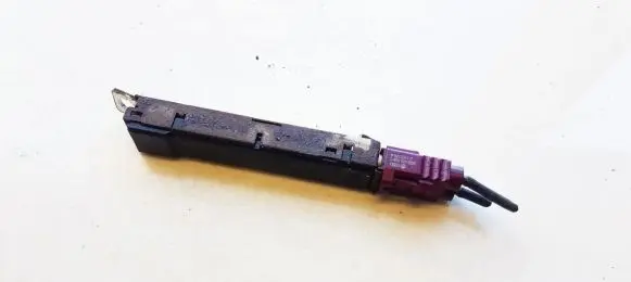 Audi A8 S8 D4 4H Antenna control unit 4H0035225 920-195-510