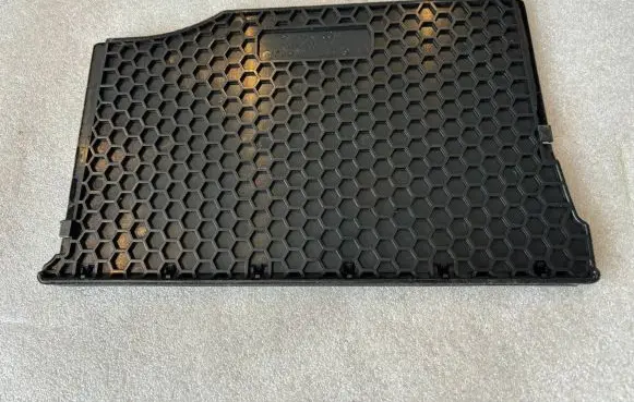 Mercedes-Benz E W211 Other dashboard part A2116800130 2116800330