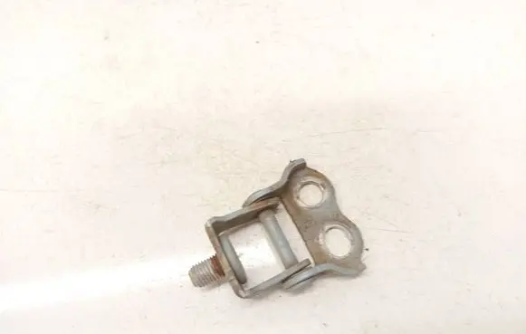 Toyota Yaris Tailgate/trunk/boot hinge 