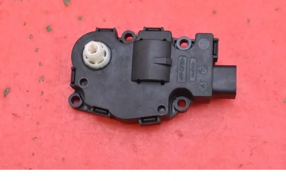 Porsche Cayenne (9PA) Air flap motor/actuator 16450178