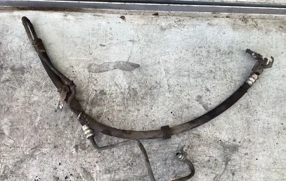 Volvo XC90 Power steering hose/pipe/line