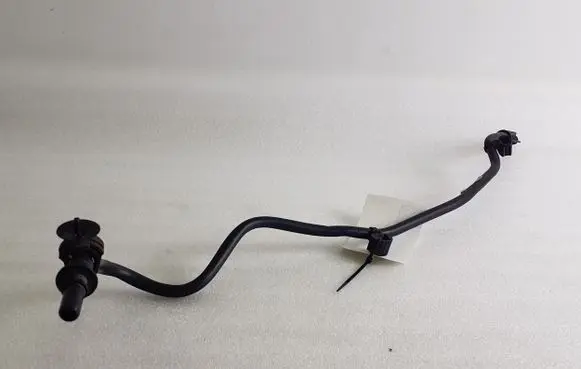 Jaguar E-Pace Brake vacuum hose/pipe C8F4C106430