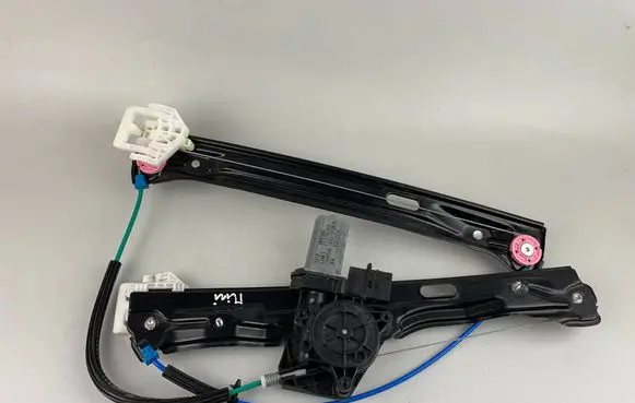 Mini Clubman F54 Front door window regulator with motor 7344129
