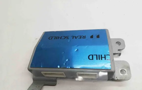 Honda CR-V Other devices 81401SWWE11