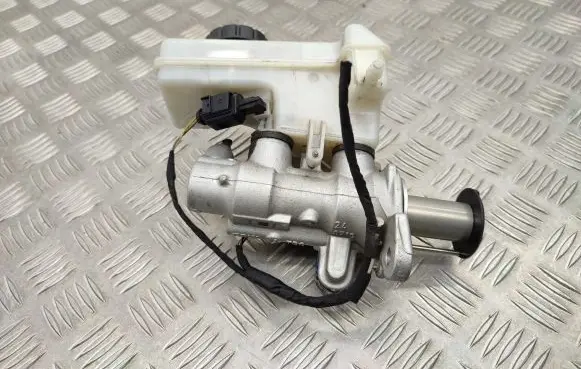 Skoda Octavia Mk3 (5E) Master brake cylinder 5Q1611301C