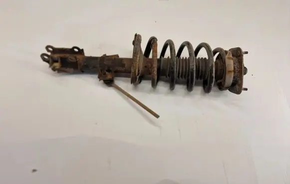 Volvo XC90 Front shock absorber with coil spring 30683104