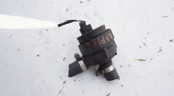 Volkswagen Crafter Electric auxiliary coolant/water pump